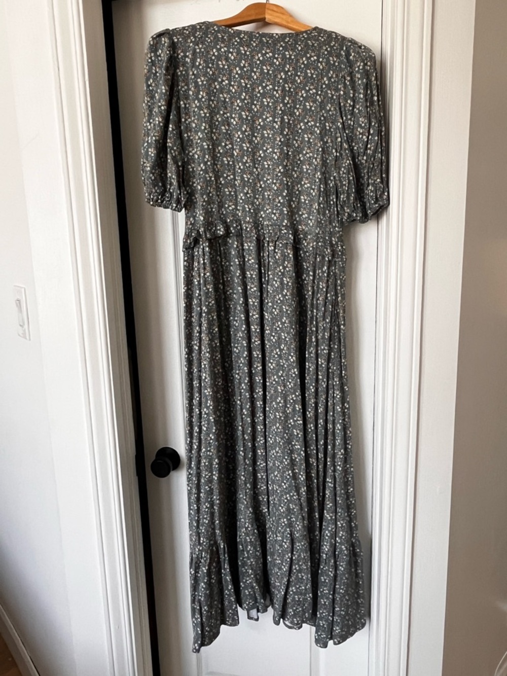 V-Neck Puff Sleeve Tiered Maxi Dress in Dusty Blue - Kate Dress Rylee + Cru - Picture 3 of 5